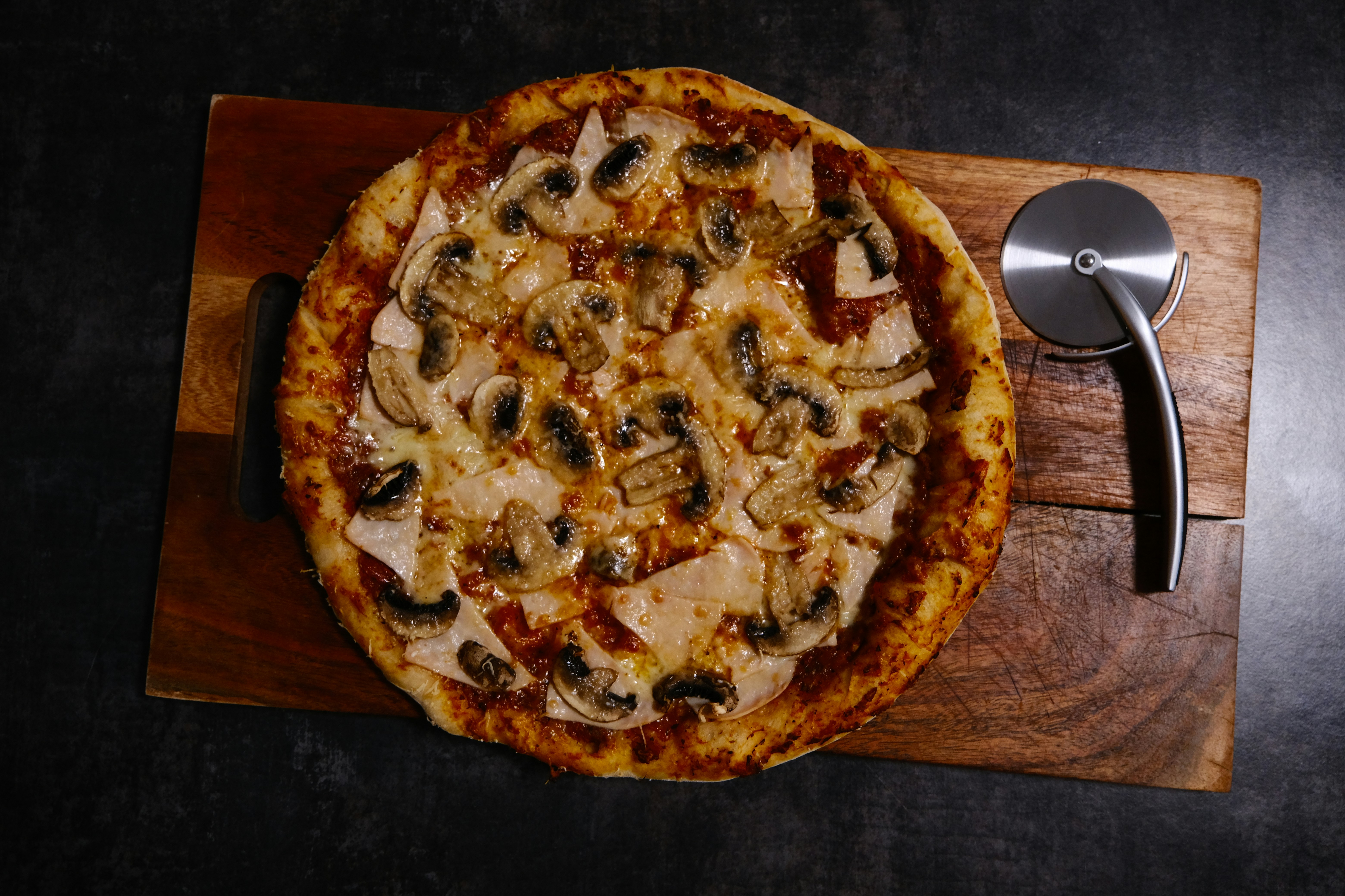 Alfredo Pizza